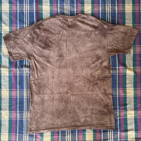 The Mountain Graphic Wolf/Tree Tee - Picture 8 of 9